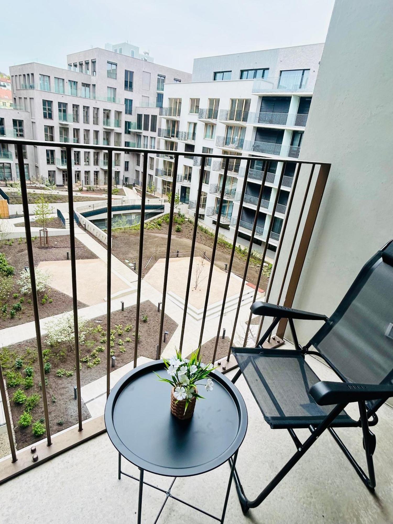 Apartment New Building New Prague