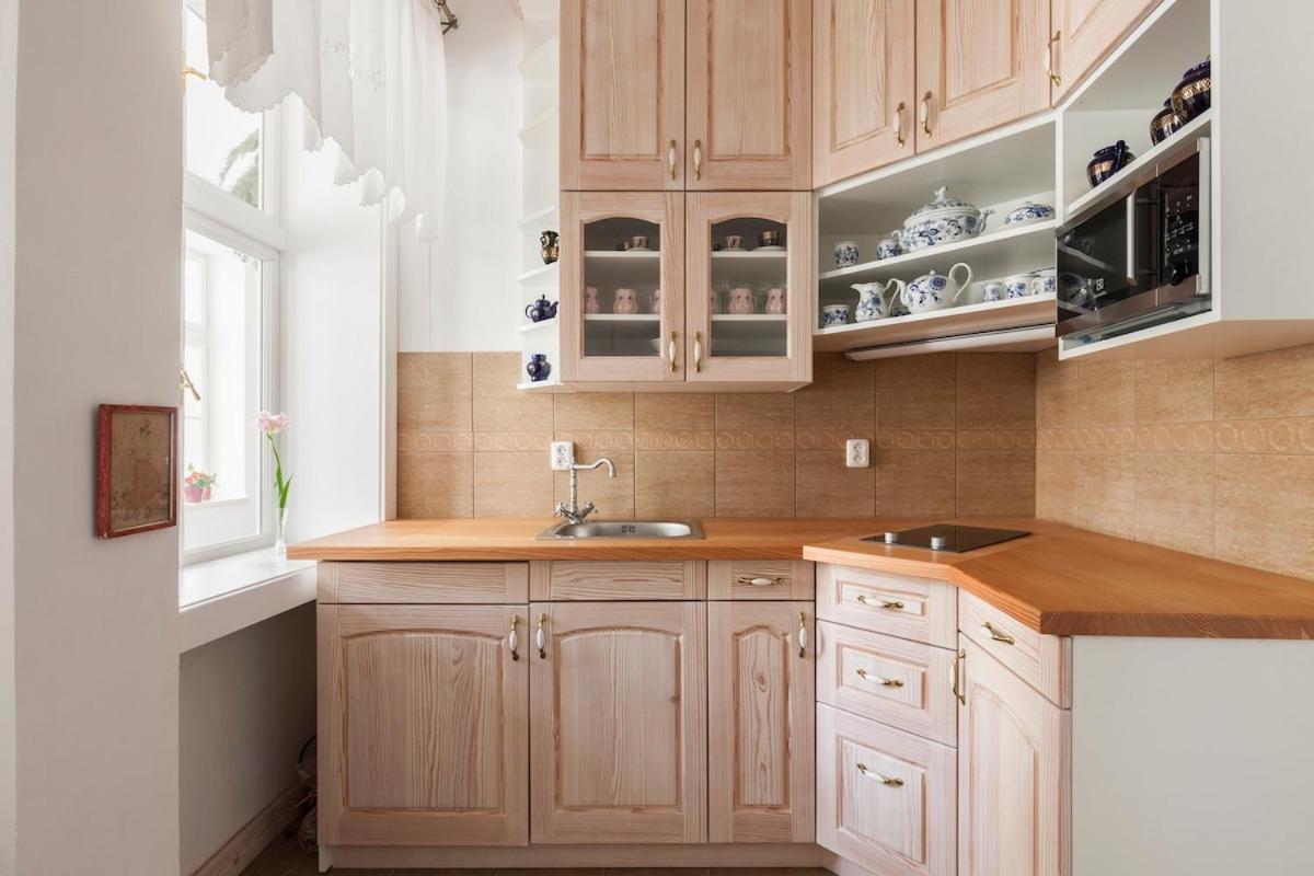 Dlouha Art & Antique Daire *
