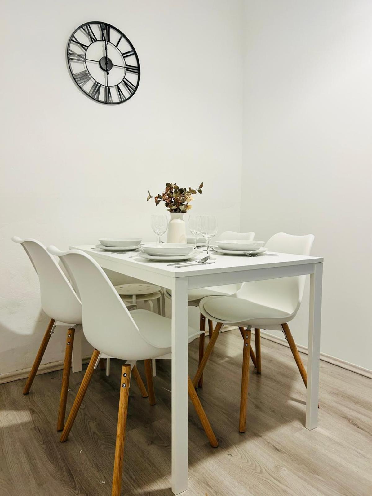 Apartment Chic And Modern Prague