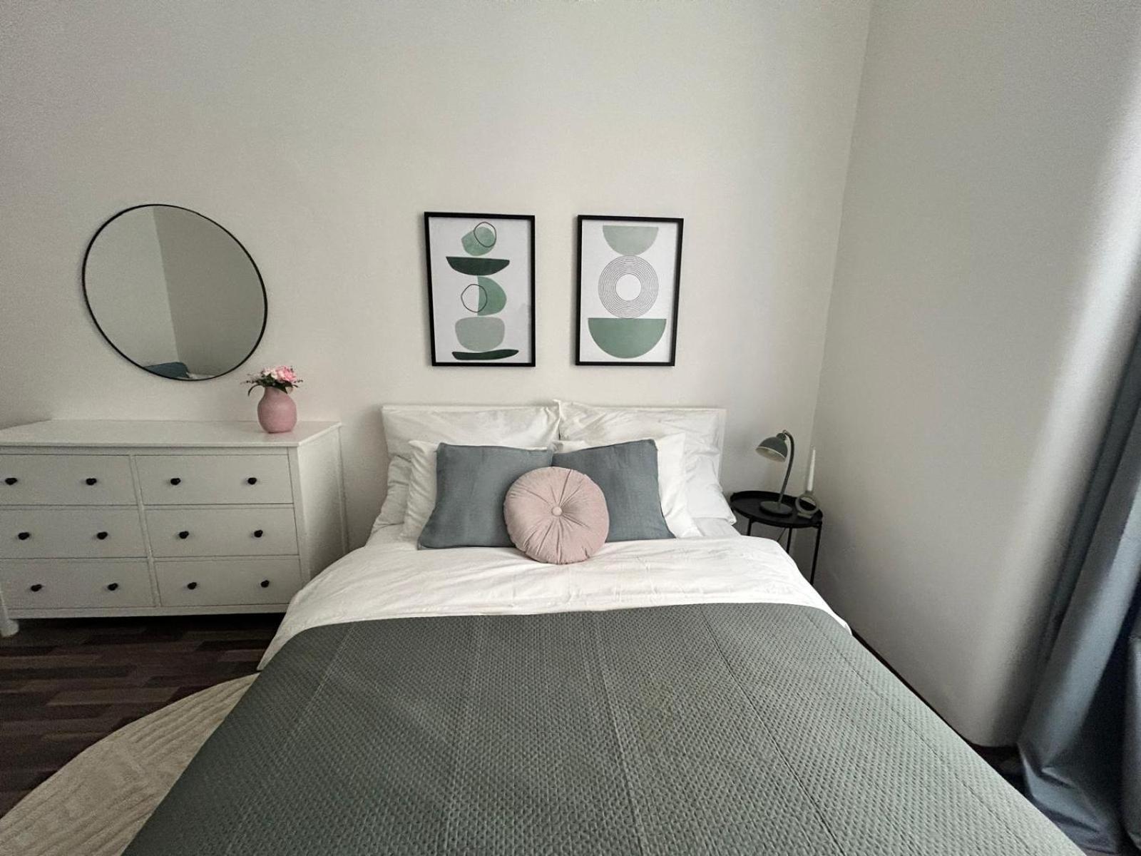 Apartment Chic And Modern Prague