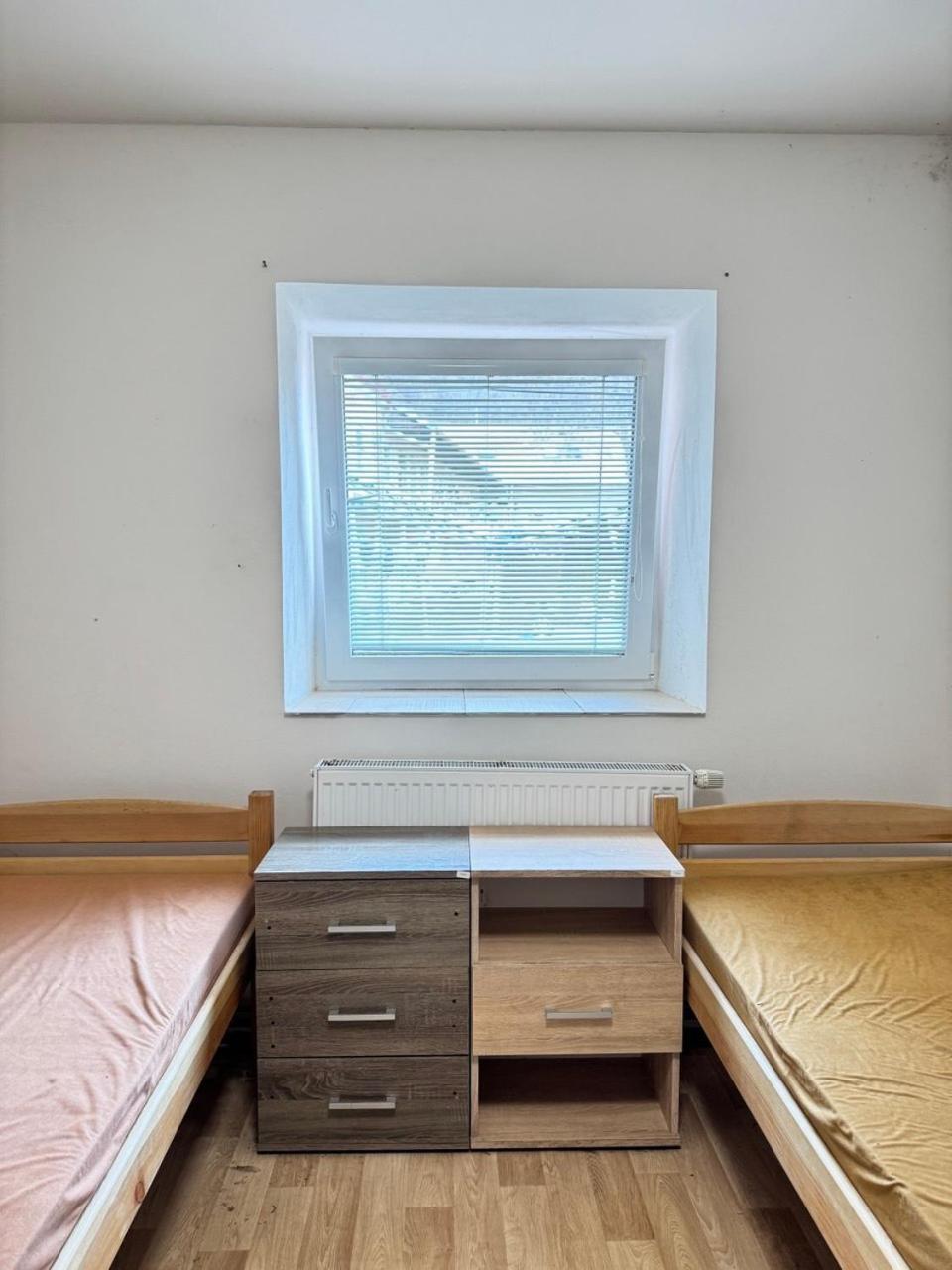 Sleep & Go 5 Hostel