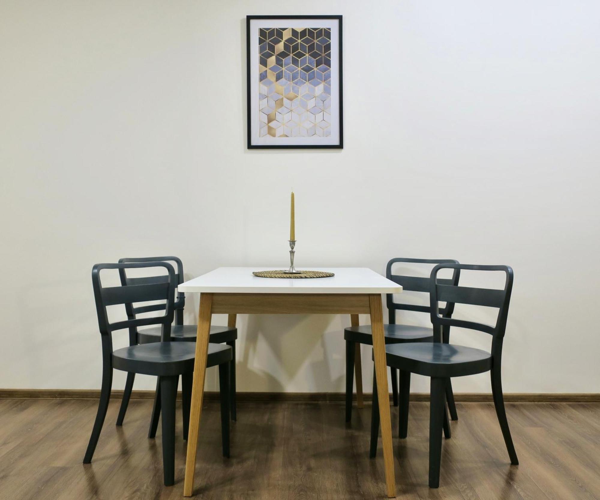 Charm Deco Near Old Town, All-friendly Apartment *