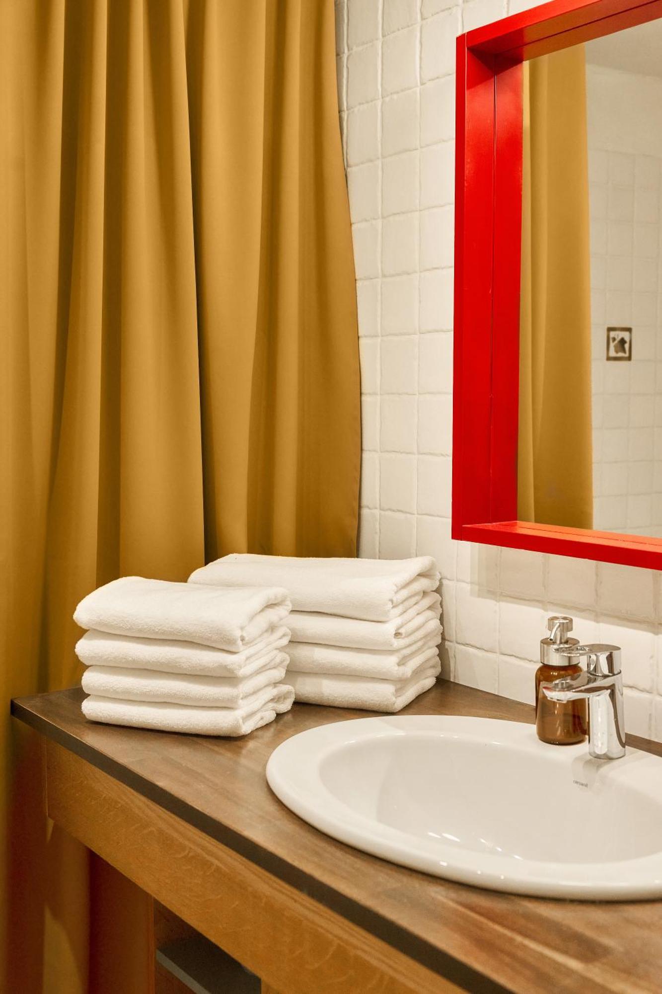 Spires And Spirits Old Town Boutique Apartment Prag