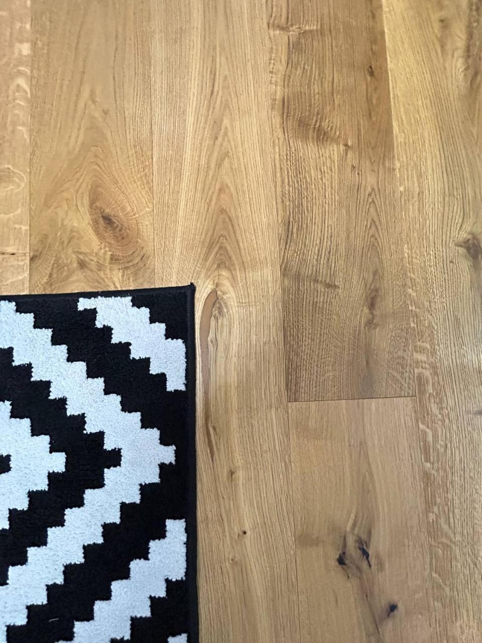 Light & Wood Design - 89 M2 In * Prague