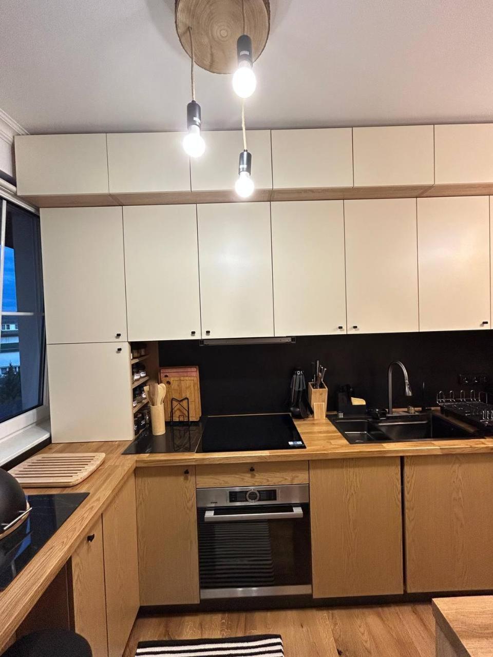 Light & Wood Design - 89 M2 In Apartment *