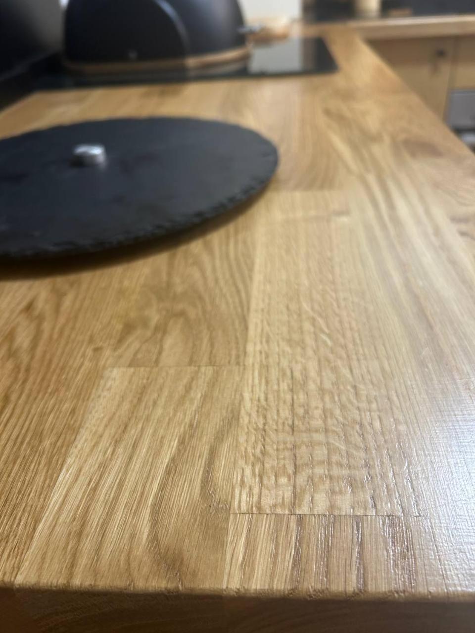 Apartment Light & Wood Design - 89 M2 In