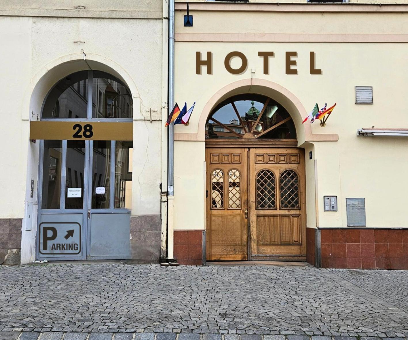 Claris Prague