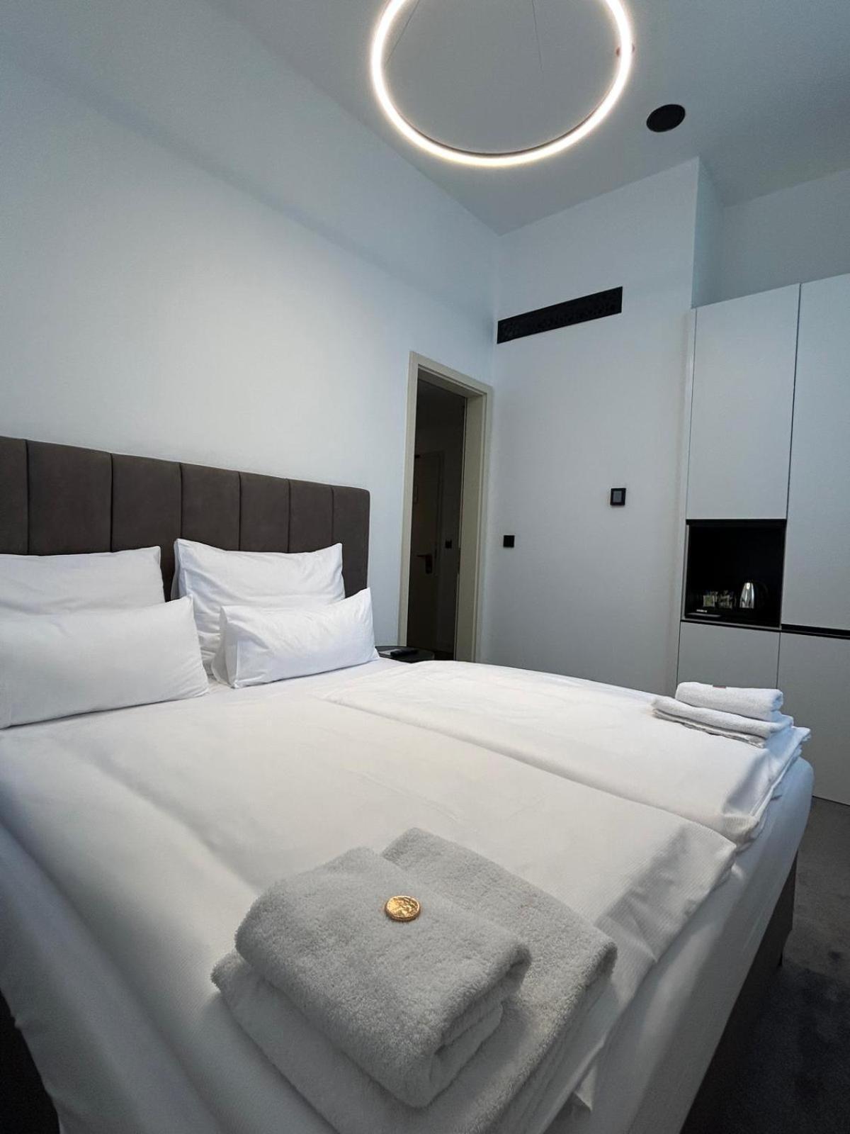Otel The Gold Bank 4*