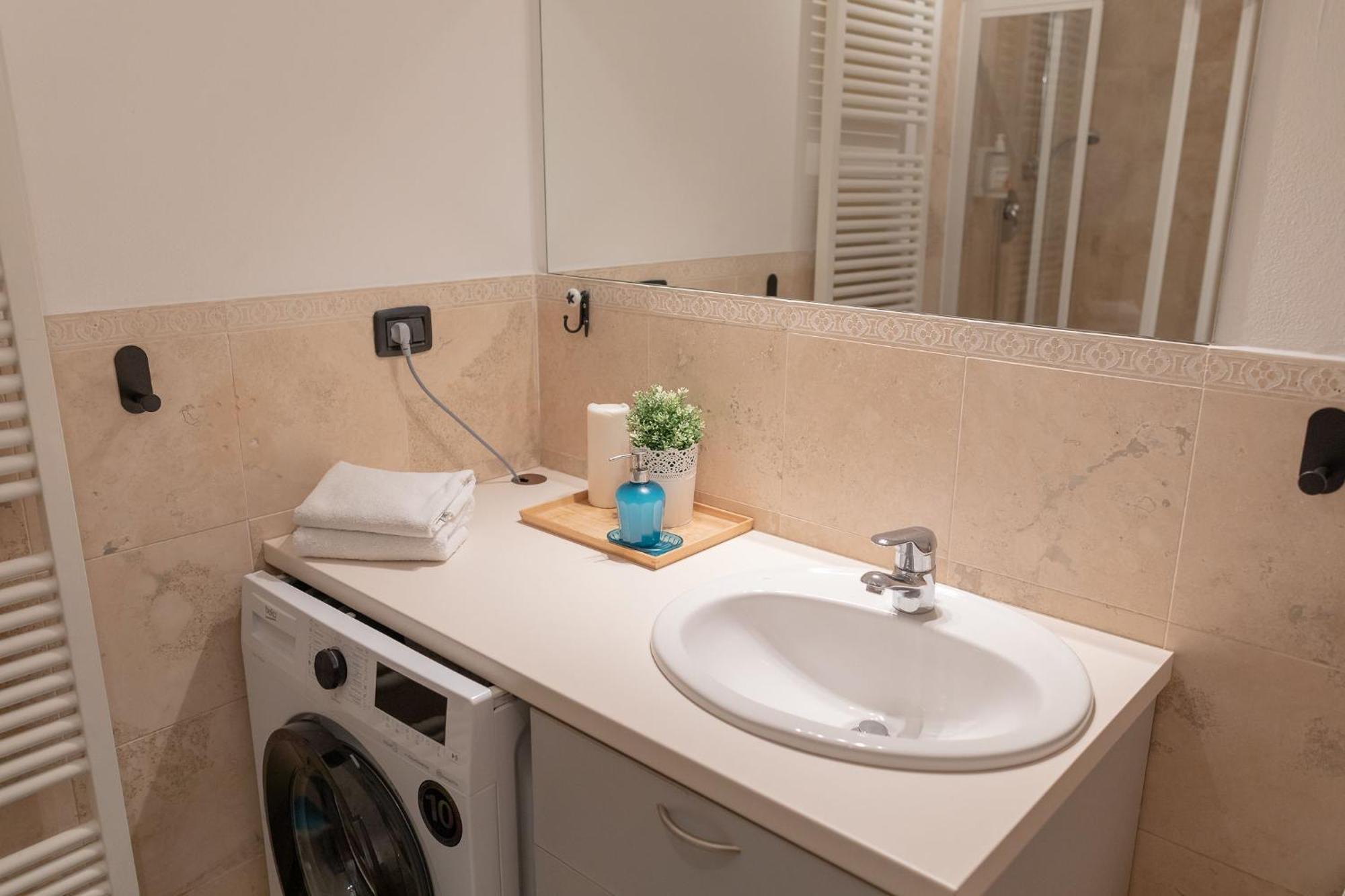 3bdr Penthouse With Terrace&ac Apartment Prague