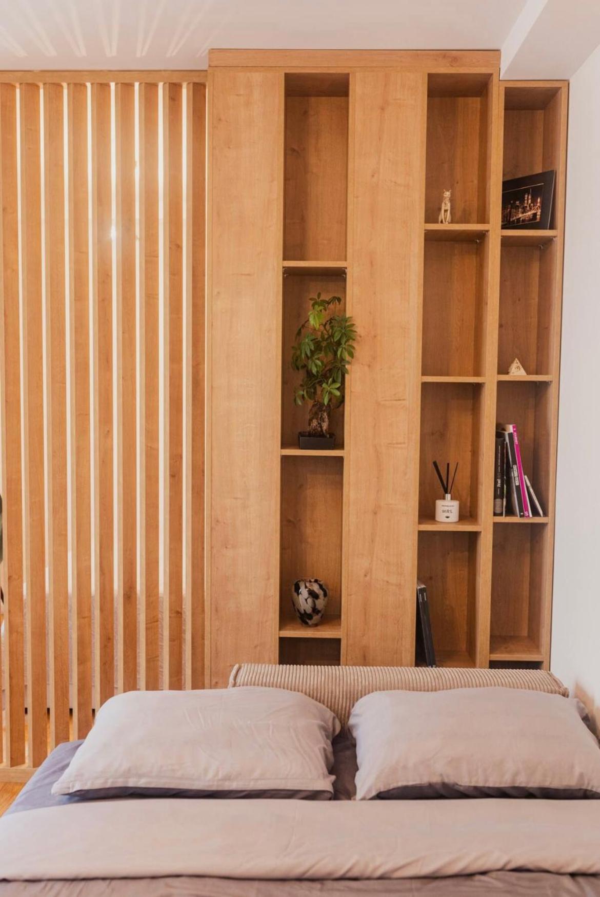 Stylish In The Center Apartment *