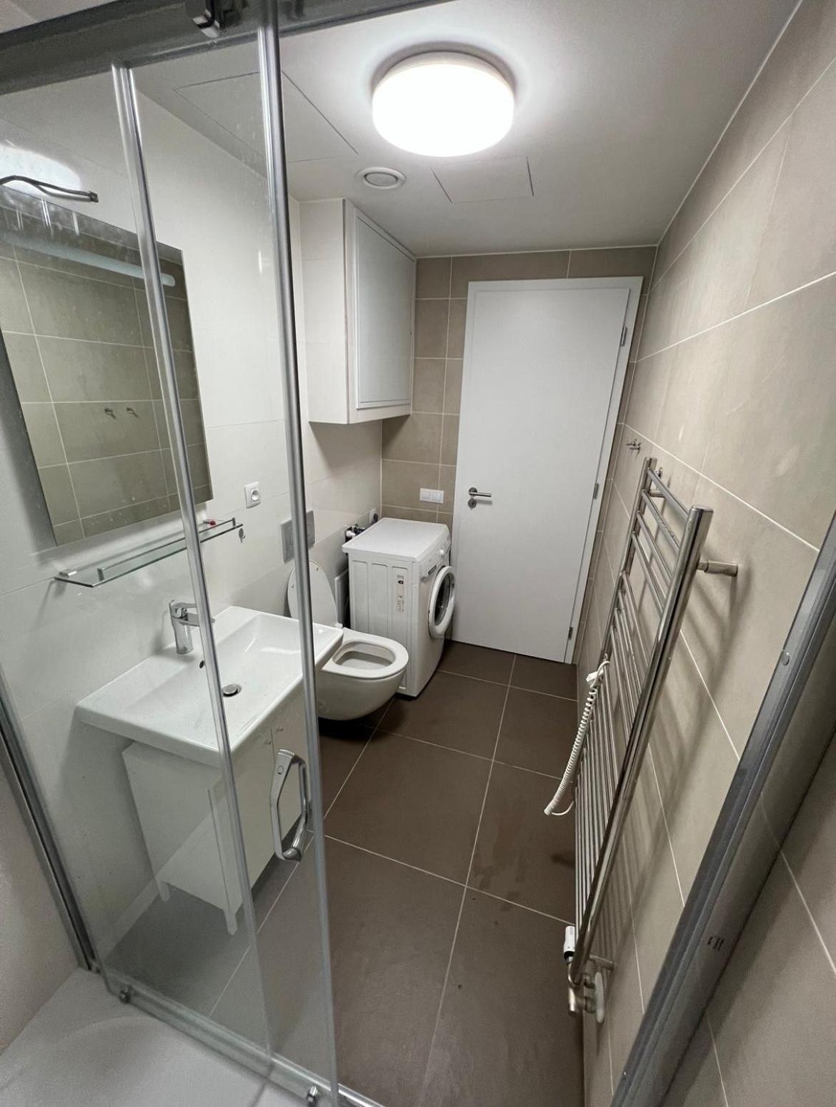Bright & Cosy 1-bedroom With Balcony Apartment Prague