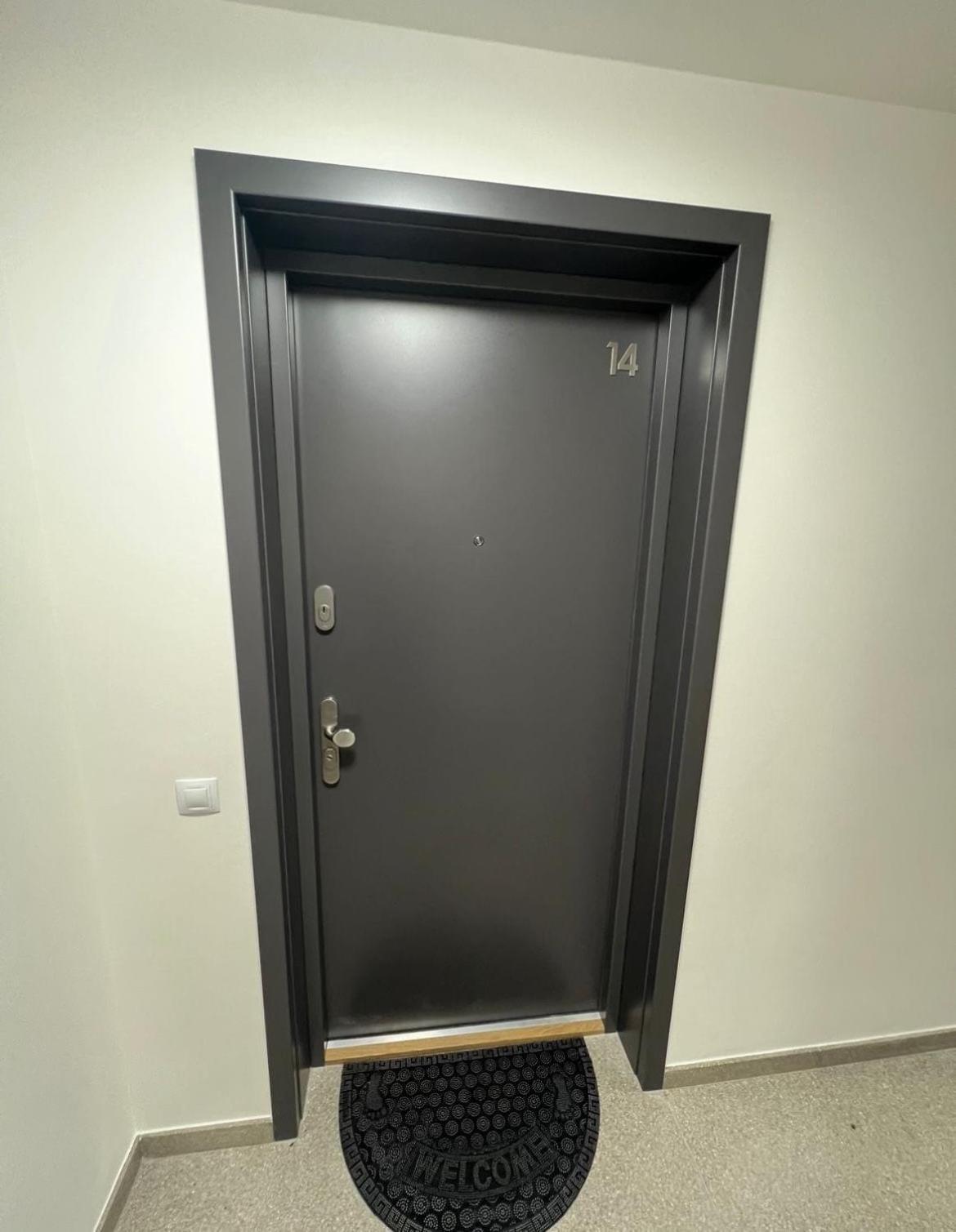 Bright & Cosy 1-bedroom With Balcony Apartment