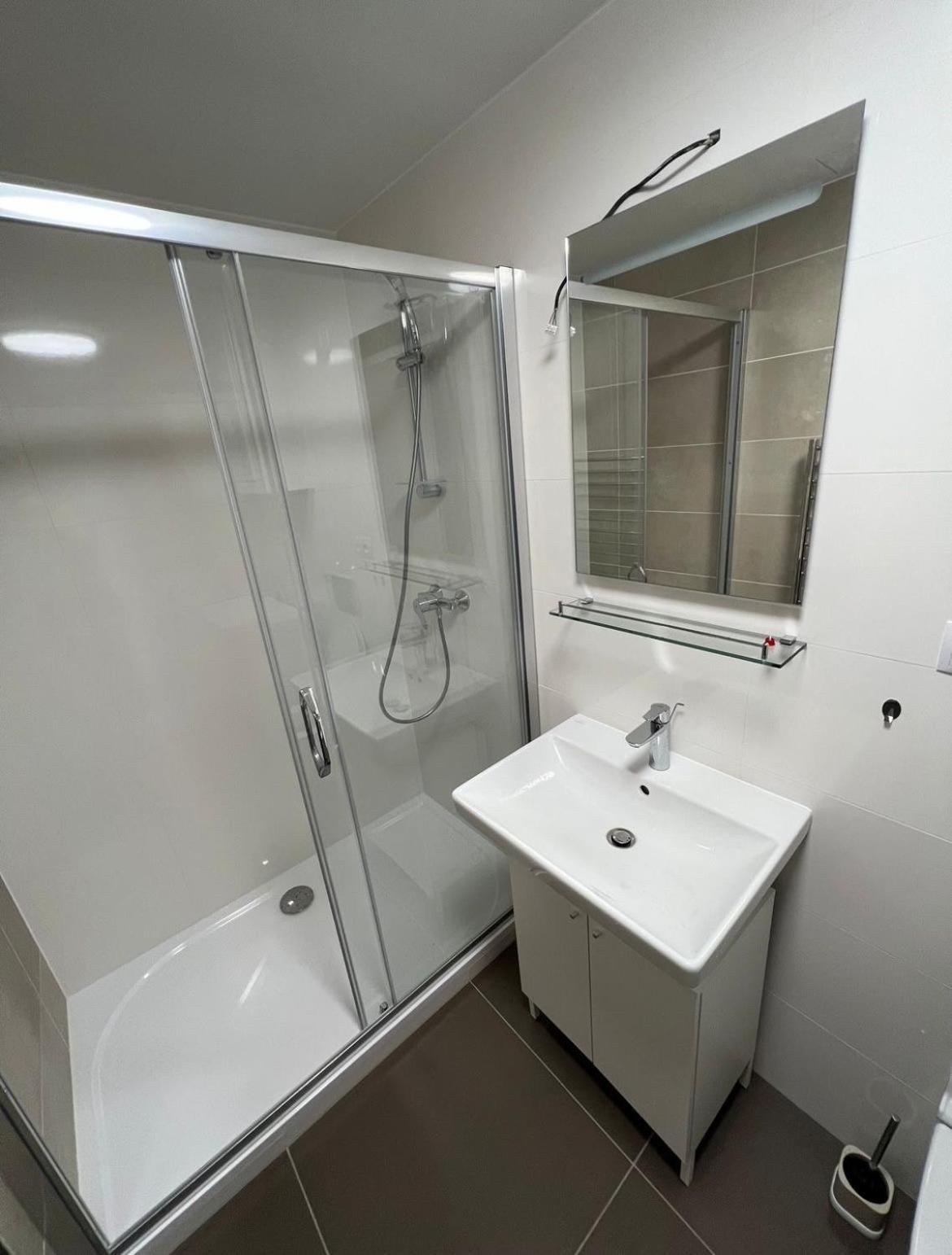 Bright & Cosy 1-bedroom With Balcony * Prague