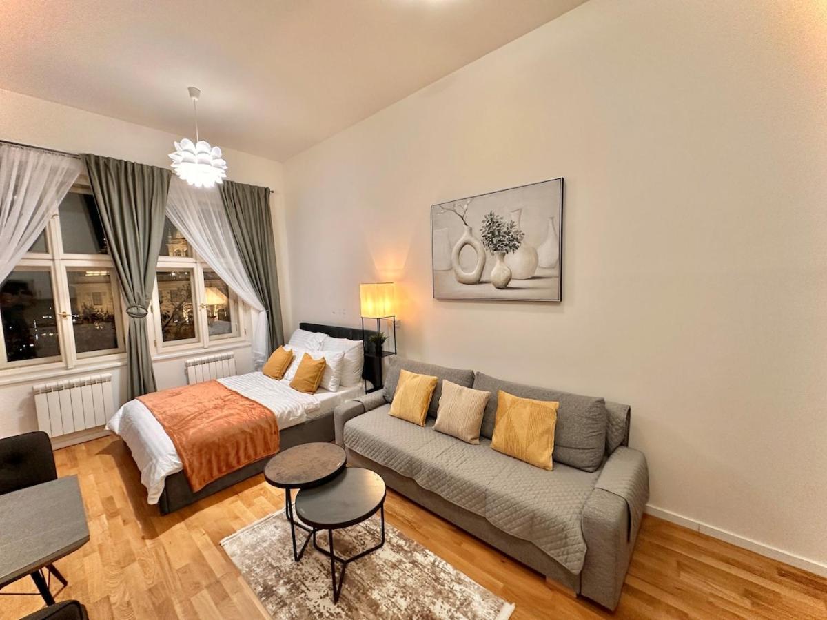 Modern 1 Retreat With Stunning Museum Views Apartment Prague