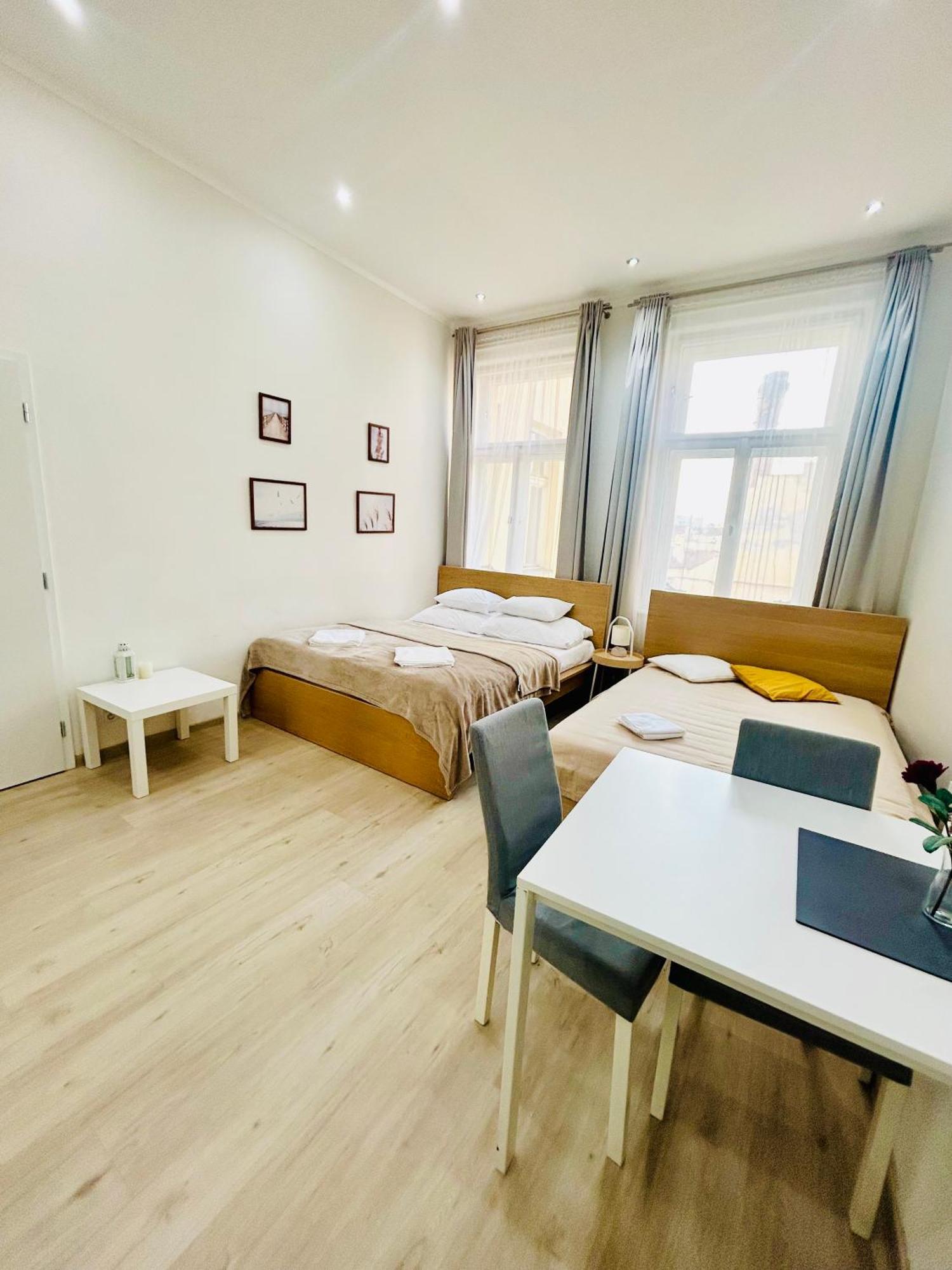 Luxury In Vaclavske Namesti Apartment Prague