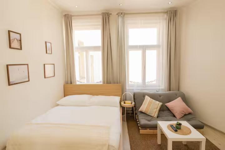 Apartment Luxury In Vaclavske Namesti