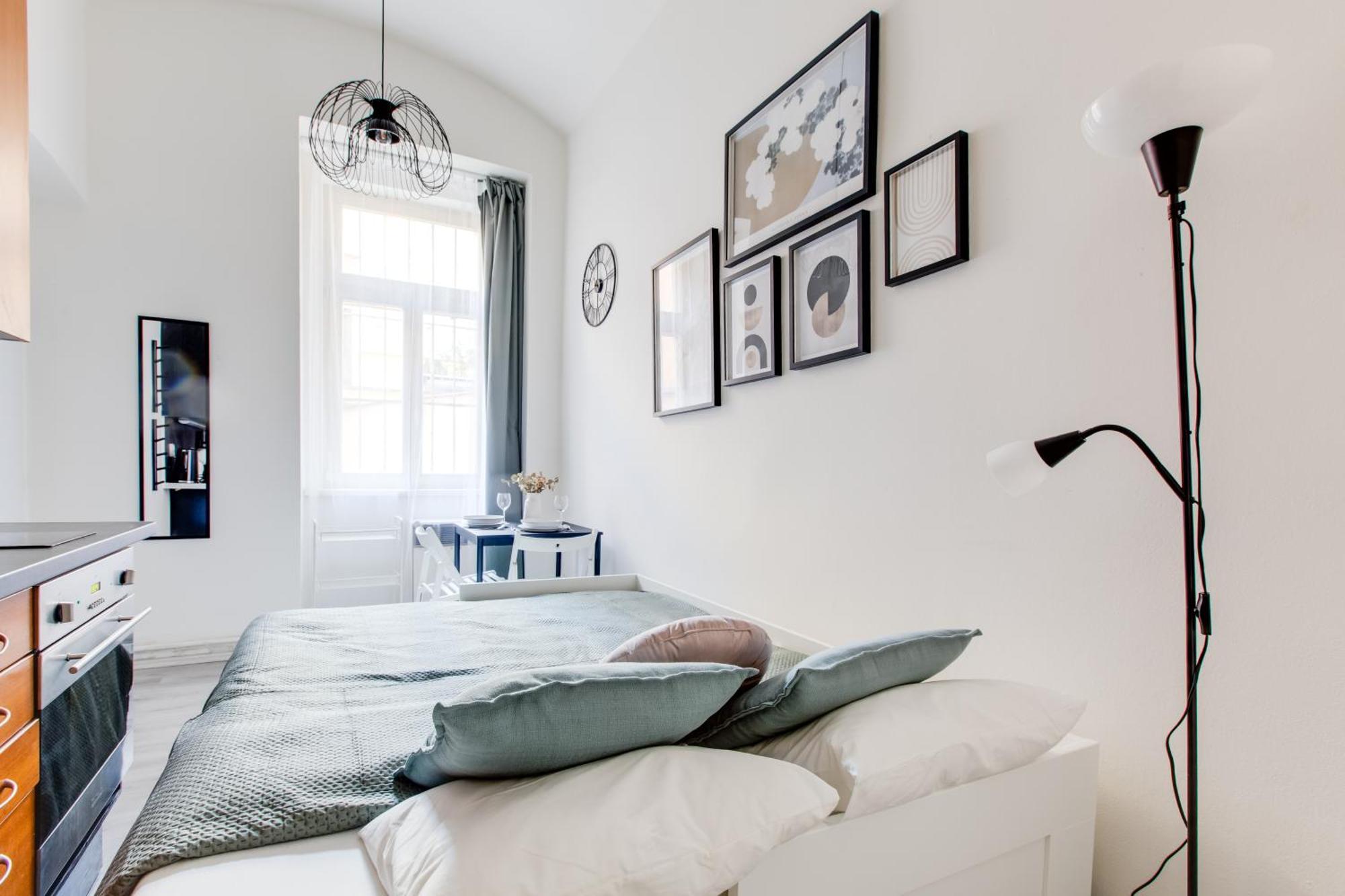 Chic And Modern *
