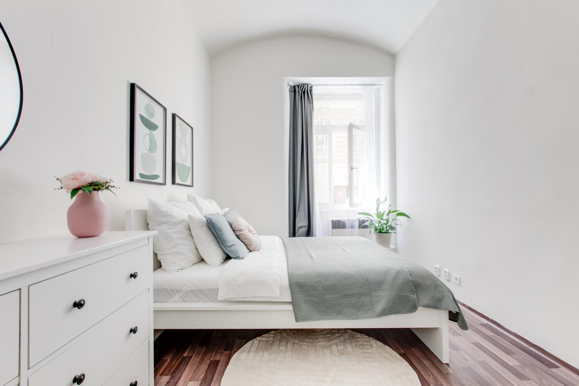 Chic And Modern Apartment Prague