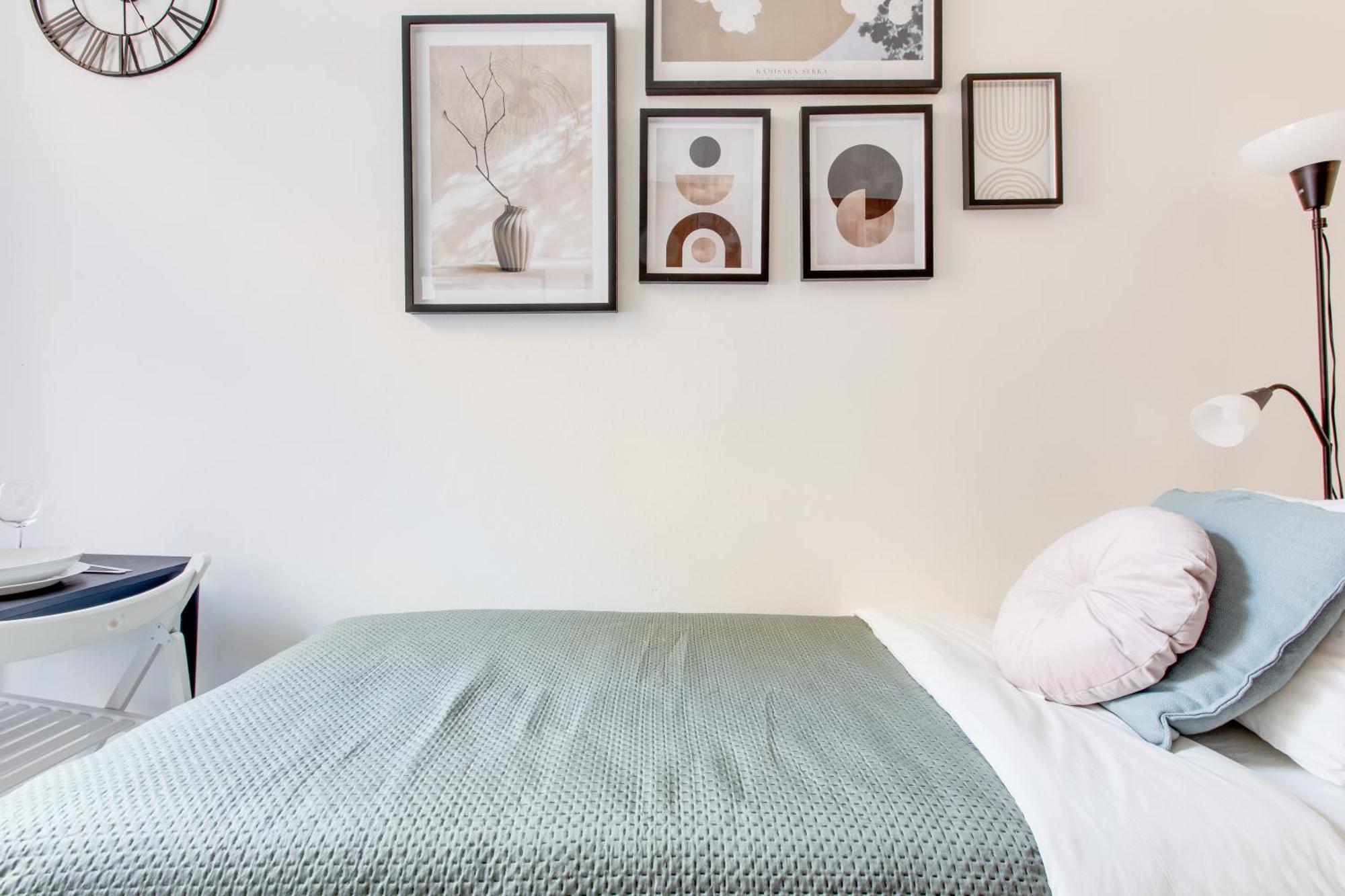 Chic And Modern Apartment Prague