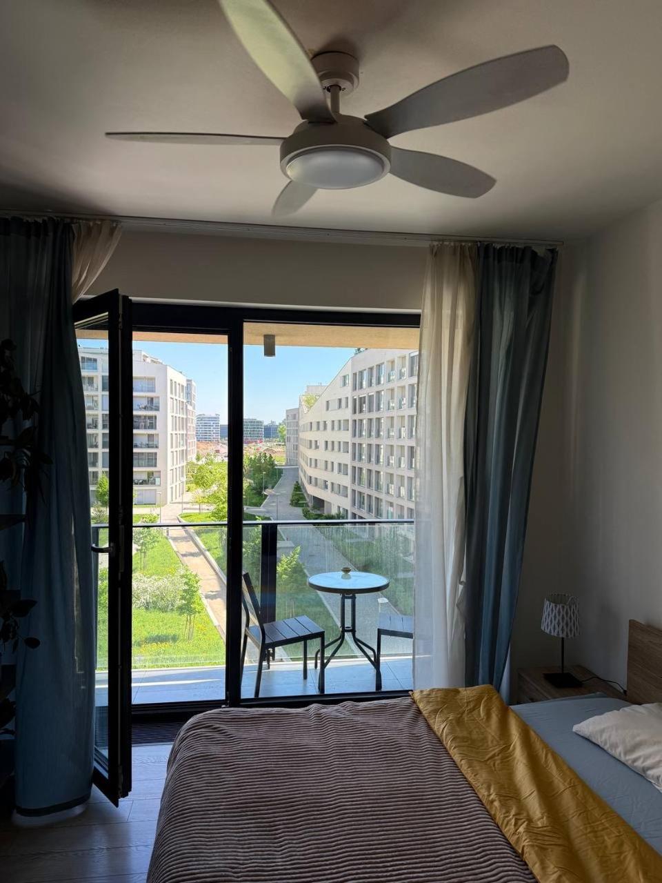 Cozy Near Centre Apartment