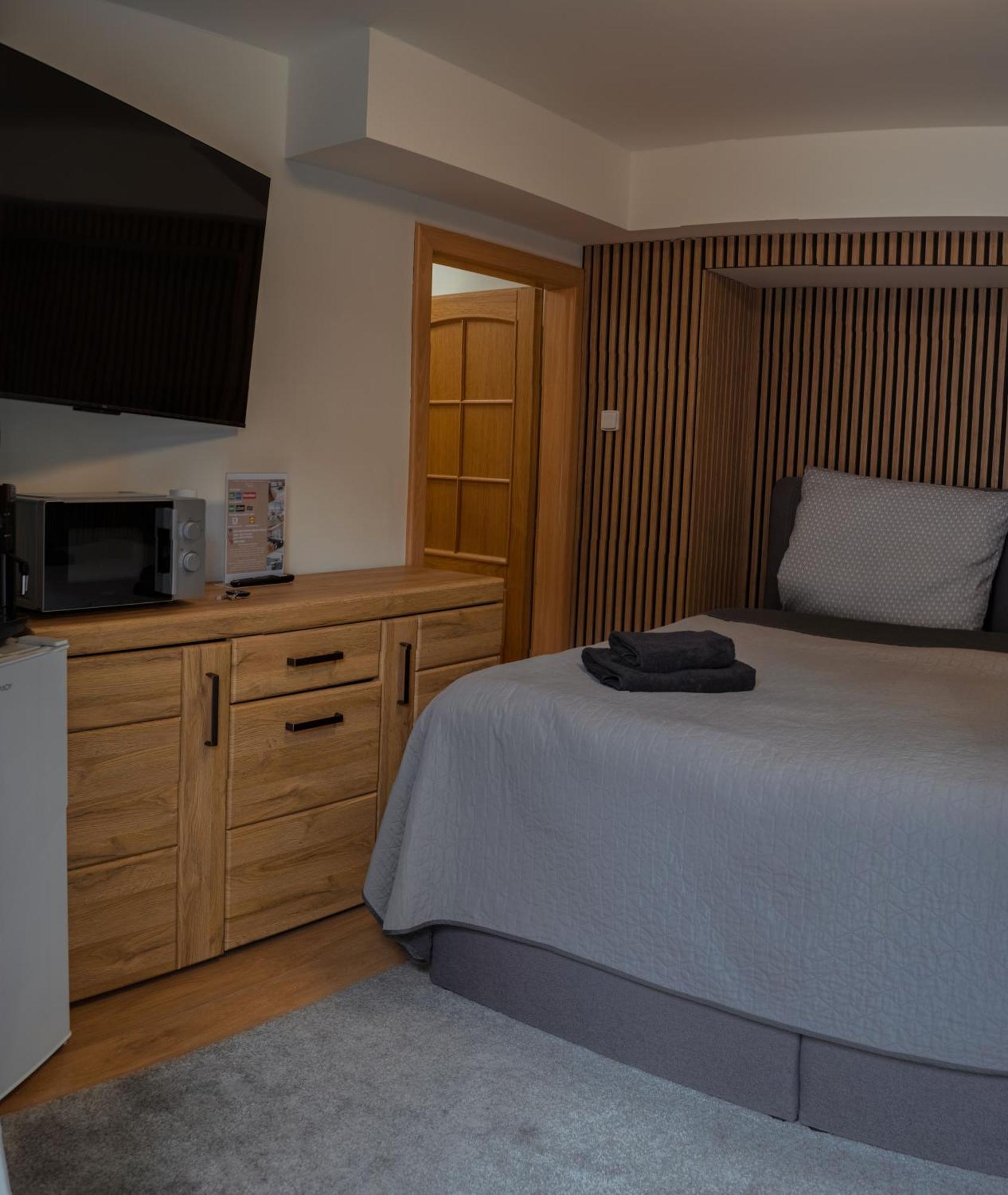 Airport Luxury & Apartamento