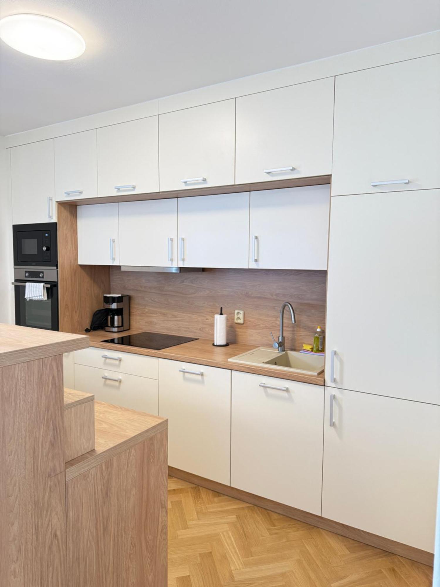 Familyvilla, New 4 Luxury Big Apartments, Parking Appartement Prague