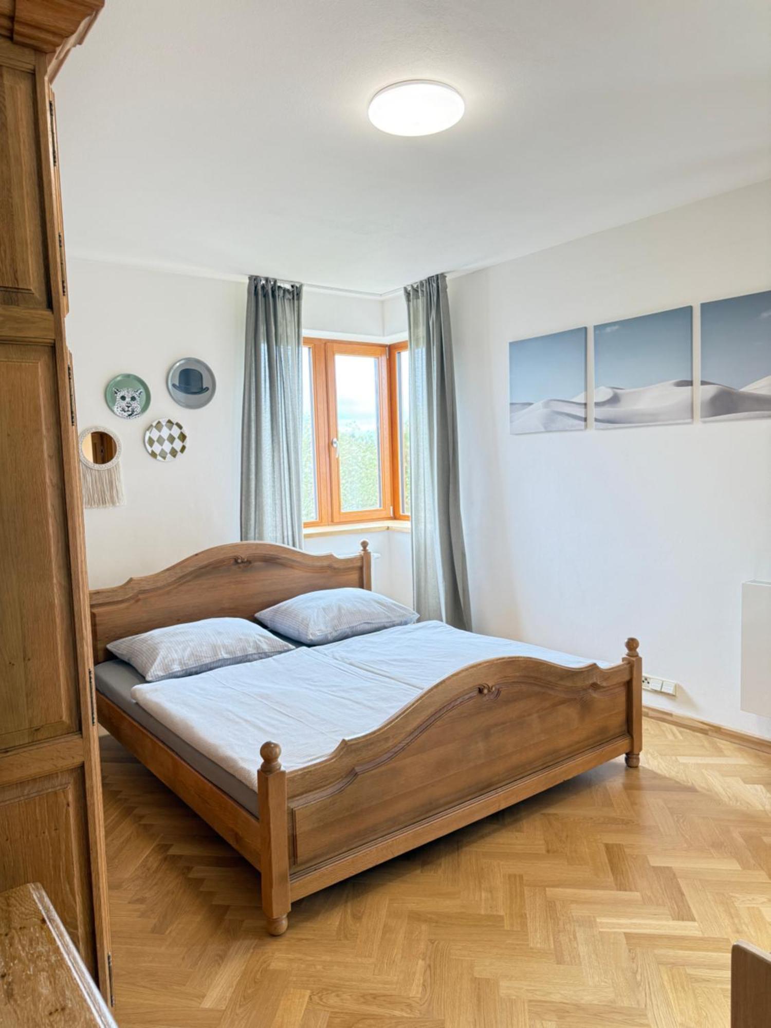 Familyvilla, New 4 Luxury Big Apartments, Parking Apartamento