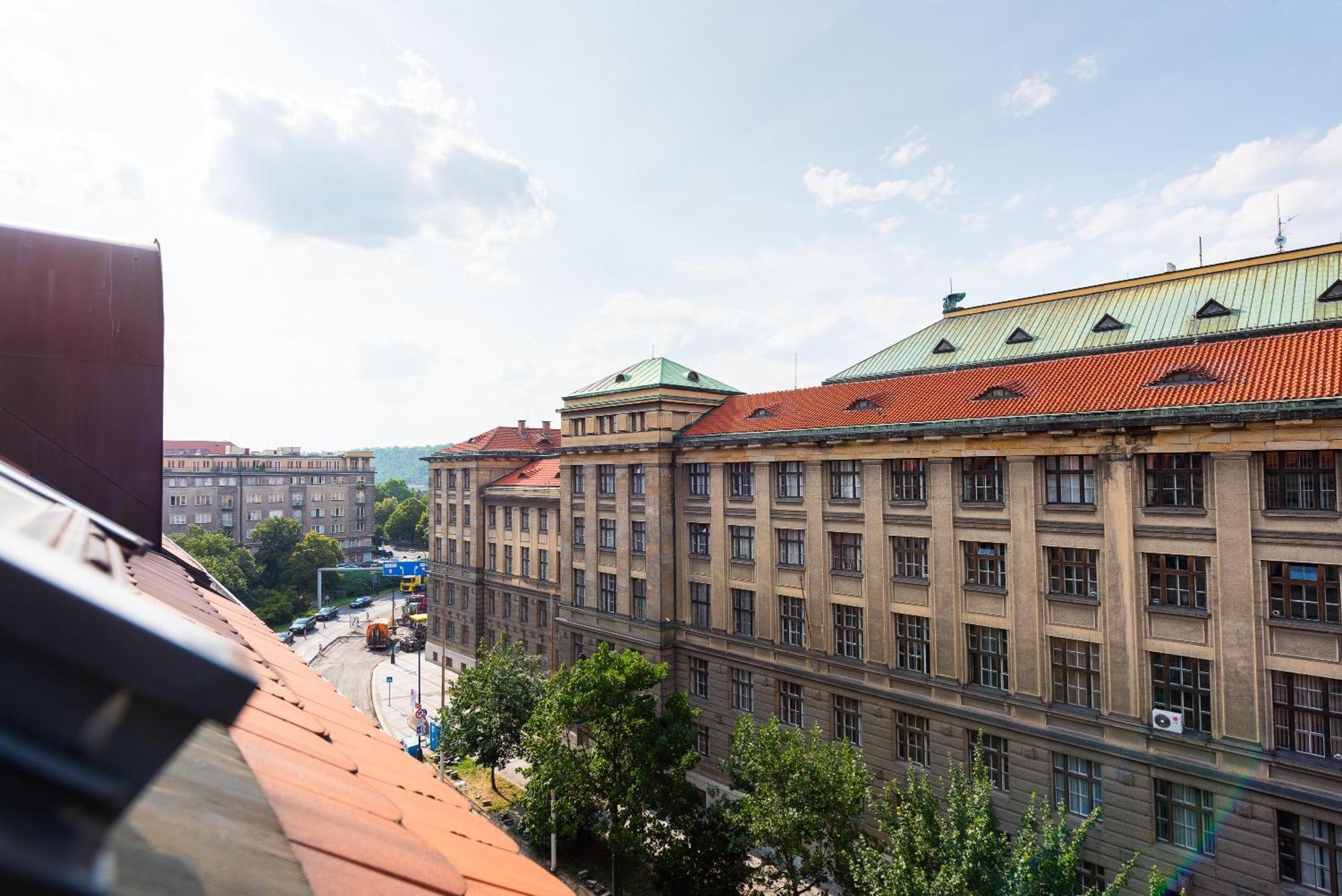 B.o.b. Klimentska Apartamento