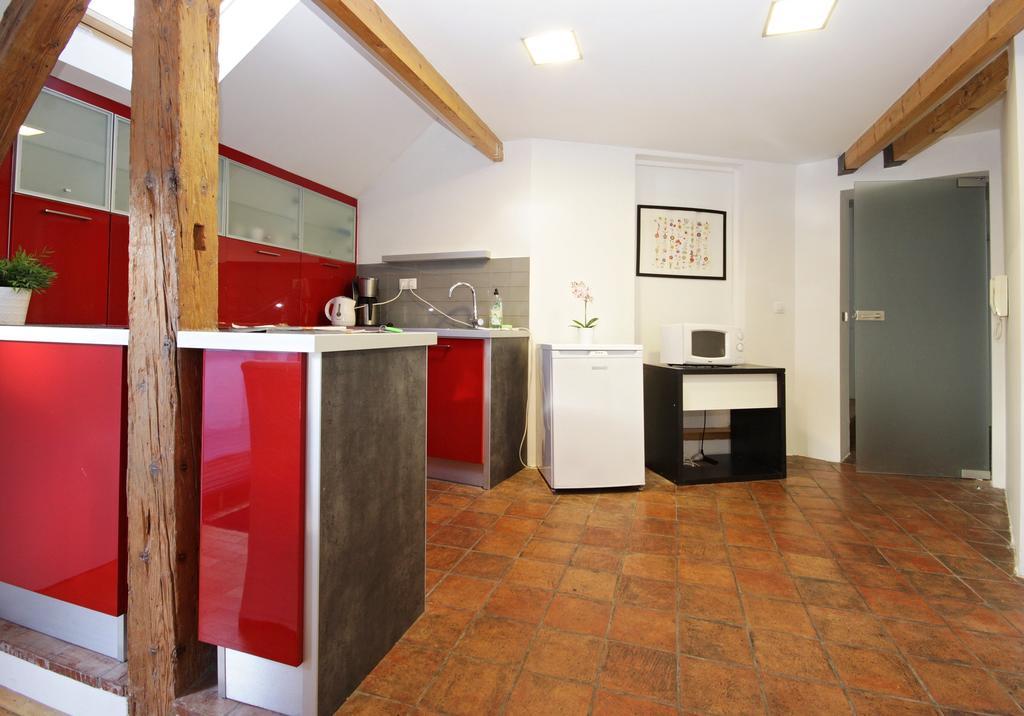 Vltava Penthouse Apartment Prague