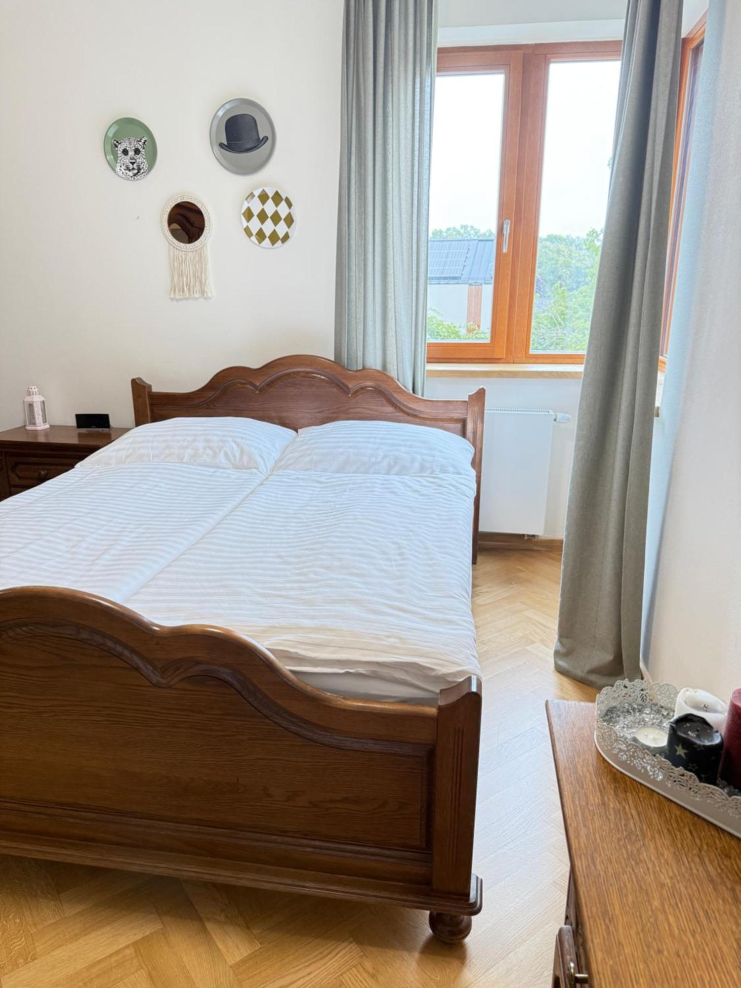 Familyvilla, New 4 Luxury Big Apartments, Parking Apartamento