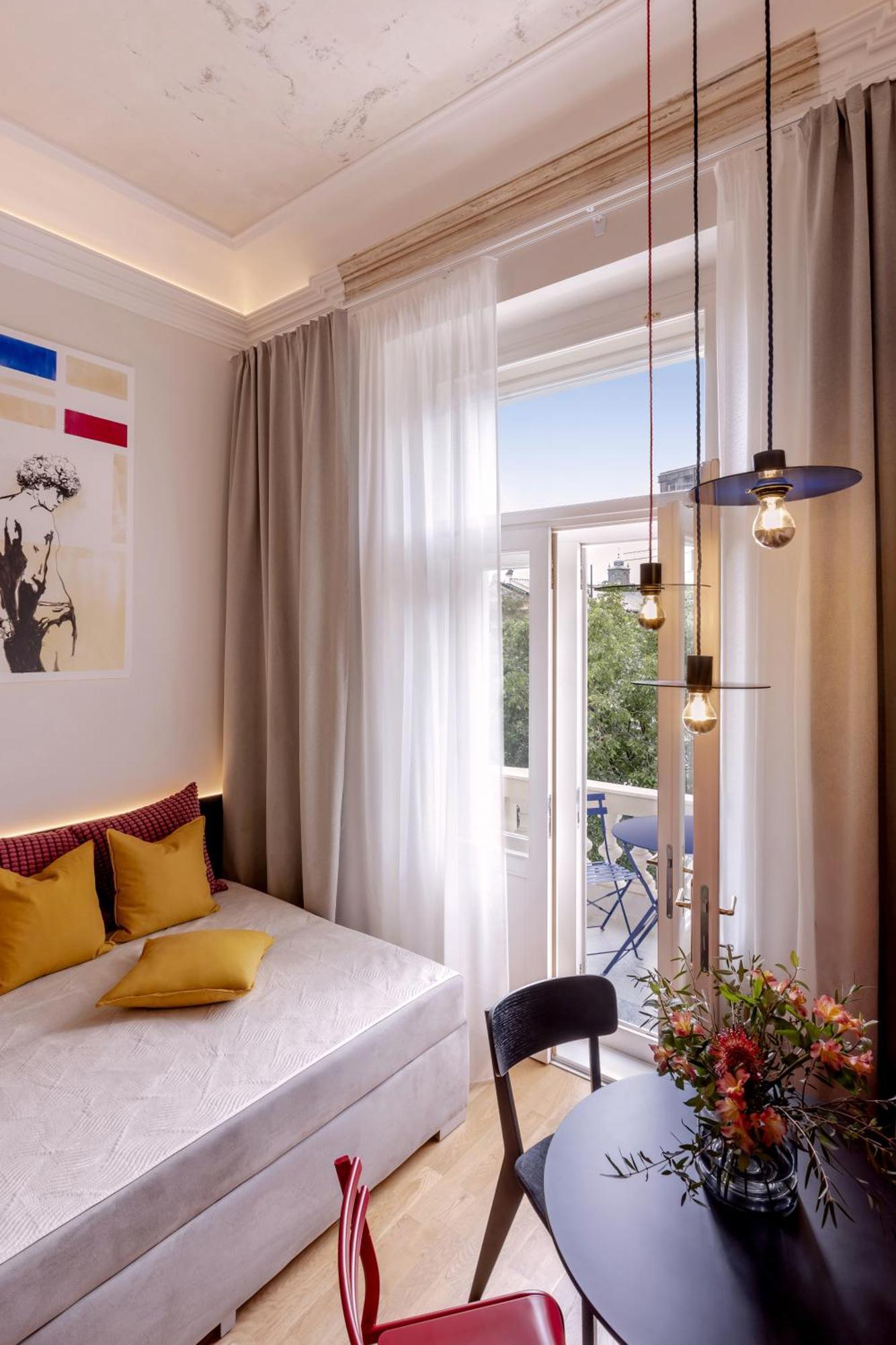 Turnkey I Wenceslas Square Premium * Prague