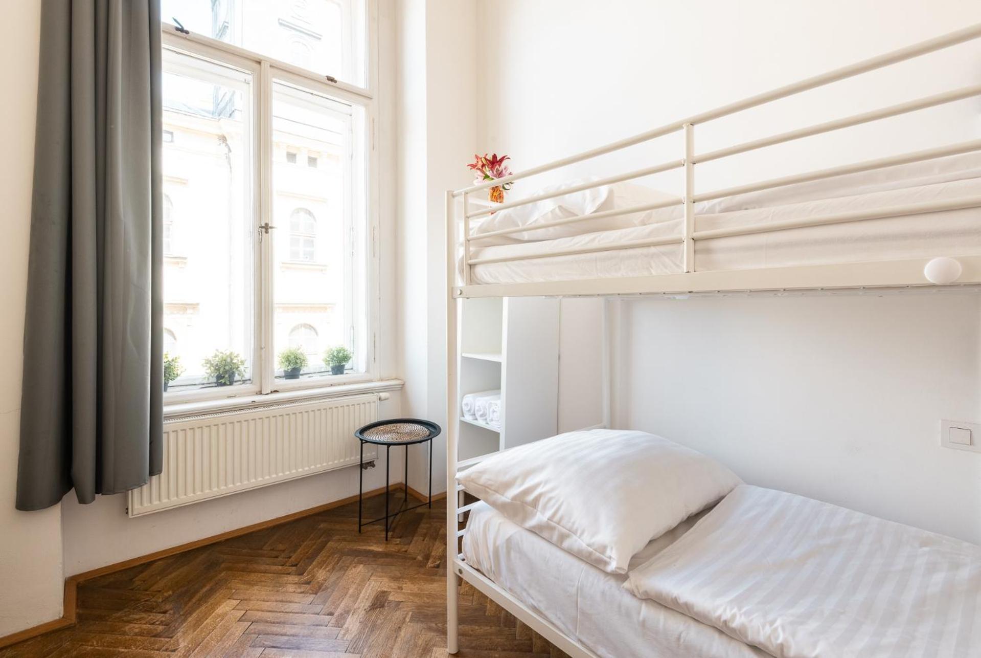 Apartment Hybernska By Pragueforyou