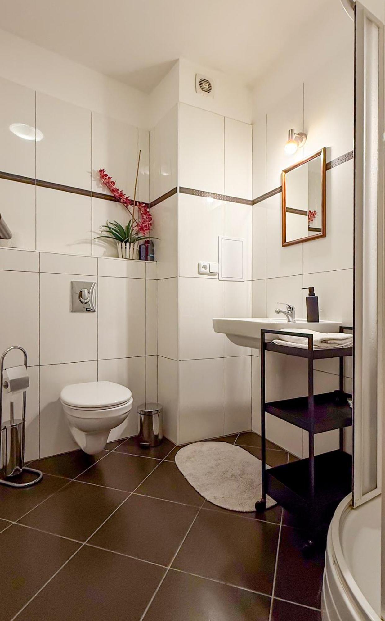 Apartment Modern Krymska & Francouzska Street Prag
