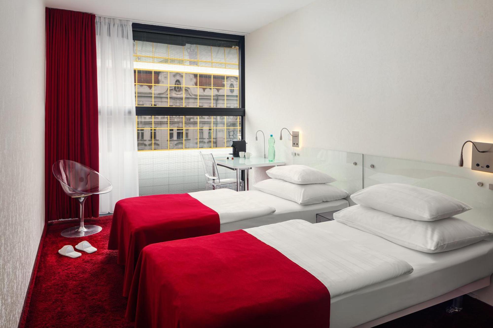 Metropol Design Old Town Hotel 4*