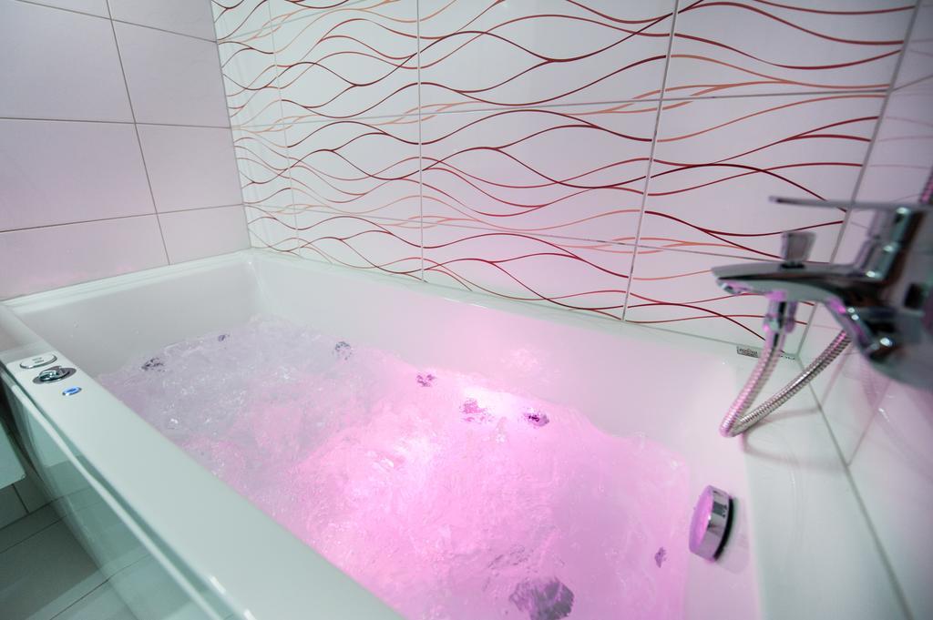 Honeymoon Ruterra Studio Prag