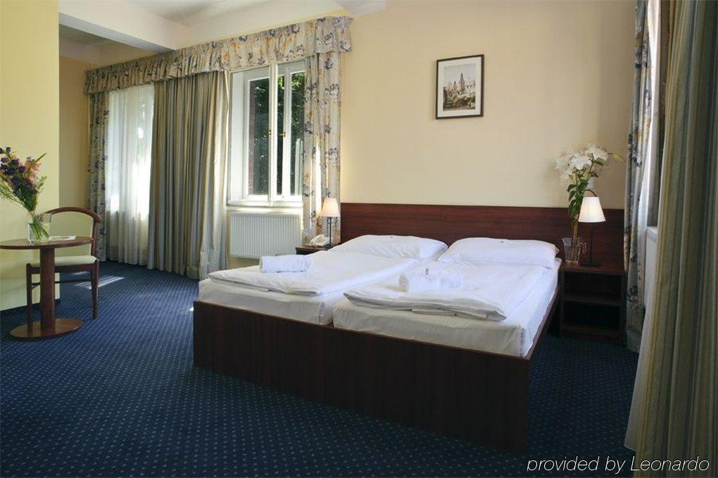 Pytloun Kampa Garden 4* Prague