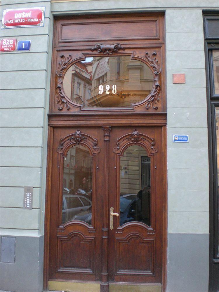 Old Town - Dusni * Prague