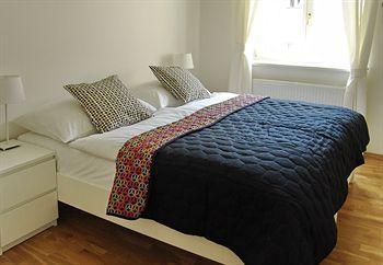 Aparthotel Vocelova 4*