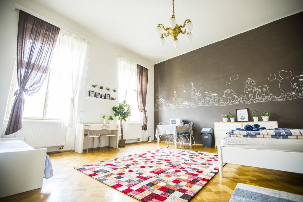 Apartment Feel Good *
