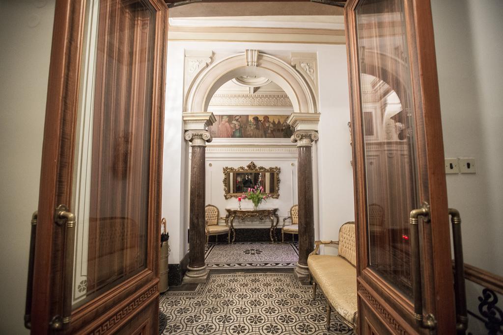 Royal Apartment By Charles Bridge View Of Saint Nicholas Church Prague