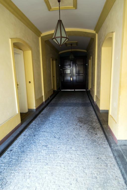 Apartment National Theater Ruterra Flat