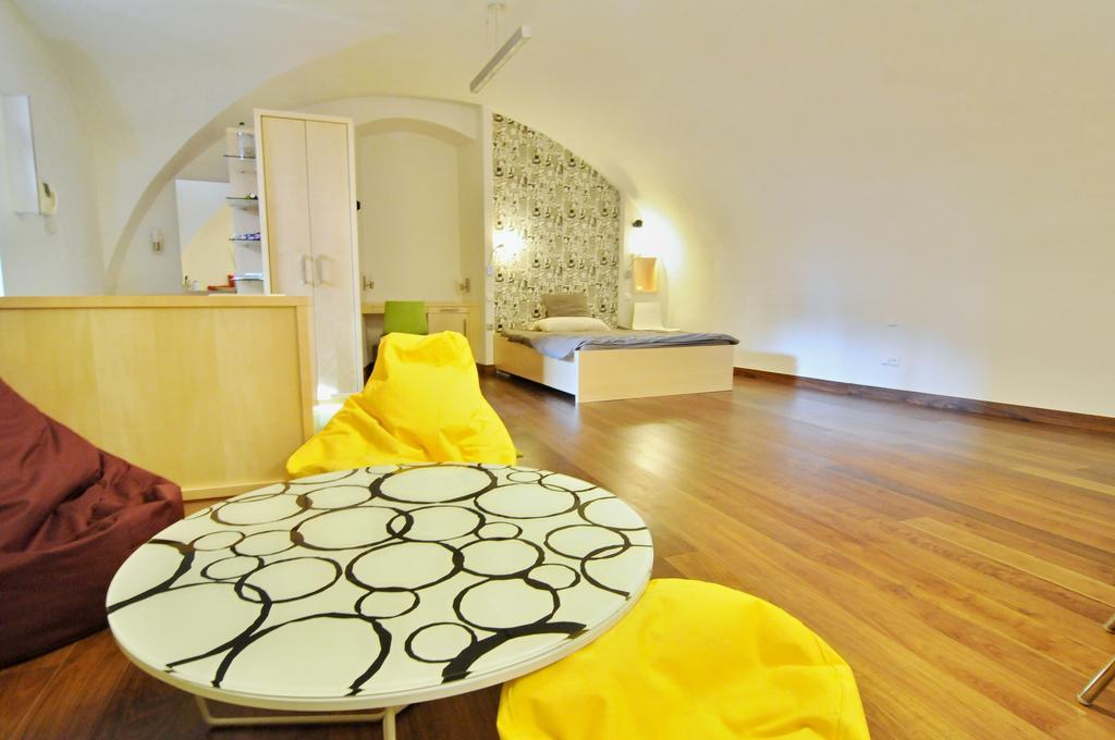 Trziste Apartment Prague