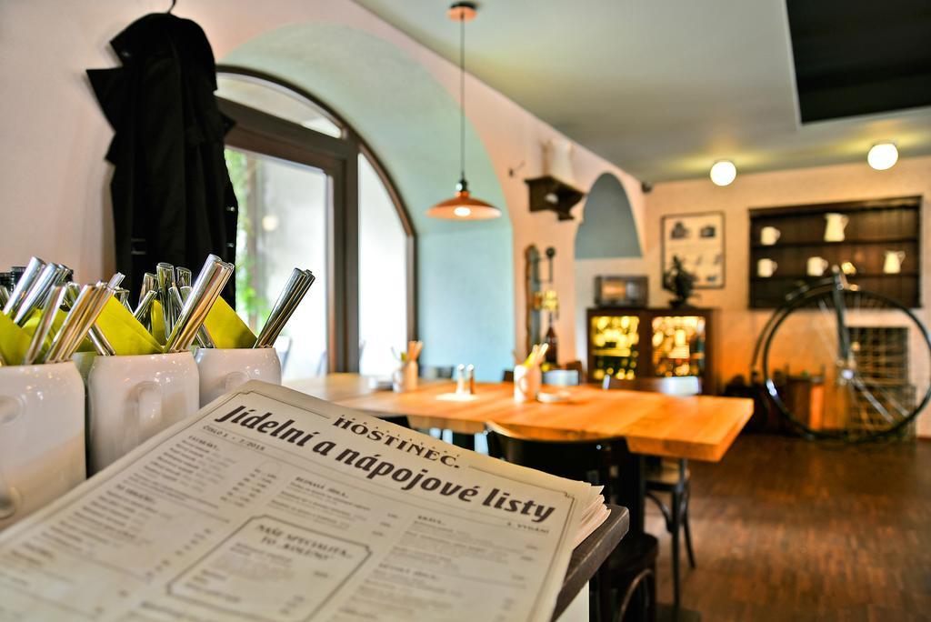 Restaurant Darwin Hotel Prague