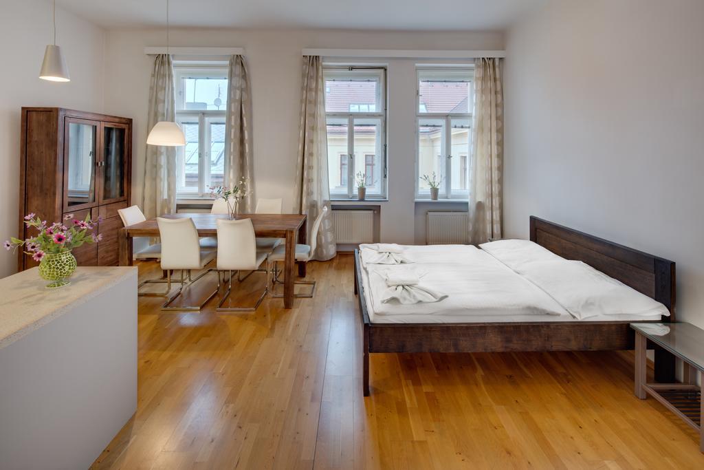 Selinor Old Town Apart Otel Prag