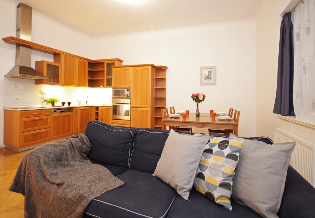 Prague Central Residence Daire Prag
