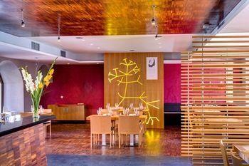 Restaurant Darwin Hotel Prague