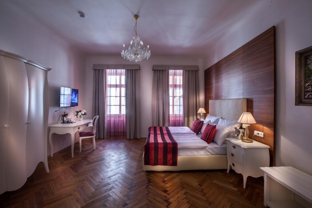 Little King U Malvaze Hotel Prag