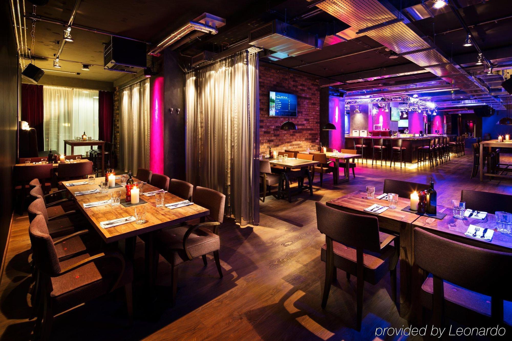 Pentahotel Otel