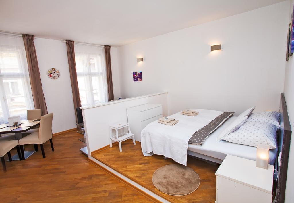 Sunny In Center Appartement