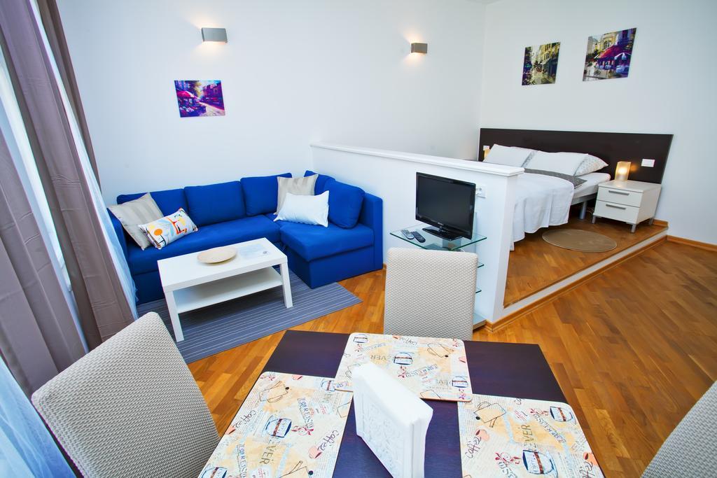 Sunny In Center Appartement
